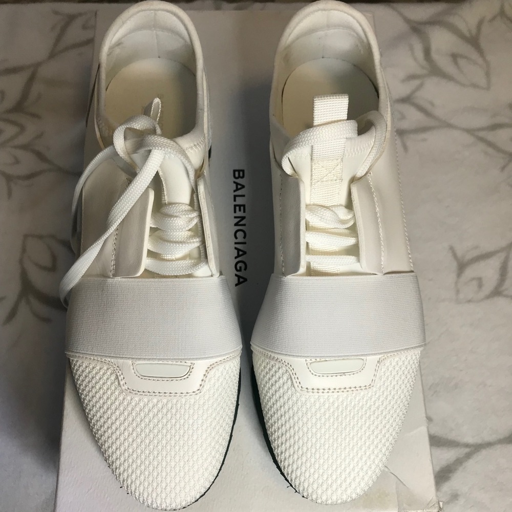 BALENCIAGA RACE RUNNER 38